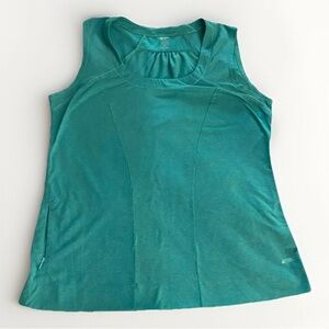 Mountain Equipment Co-op Women’s Sleeveless Turquoise Shirt Lightweight W/pocket